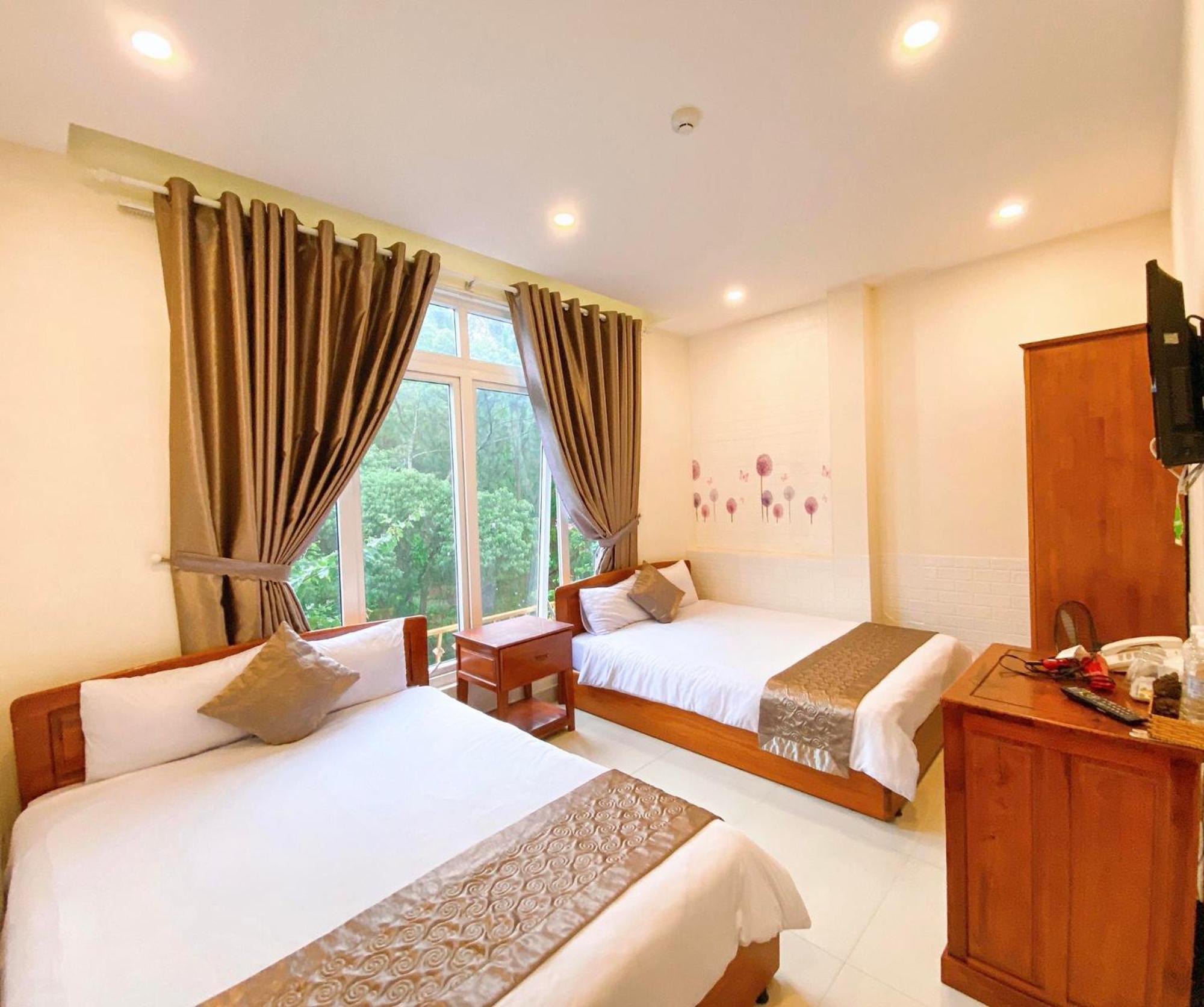 Hotel Pham Duy Đà Lạt Extérieur photo