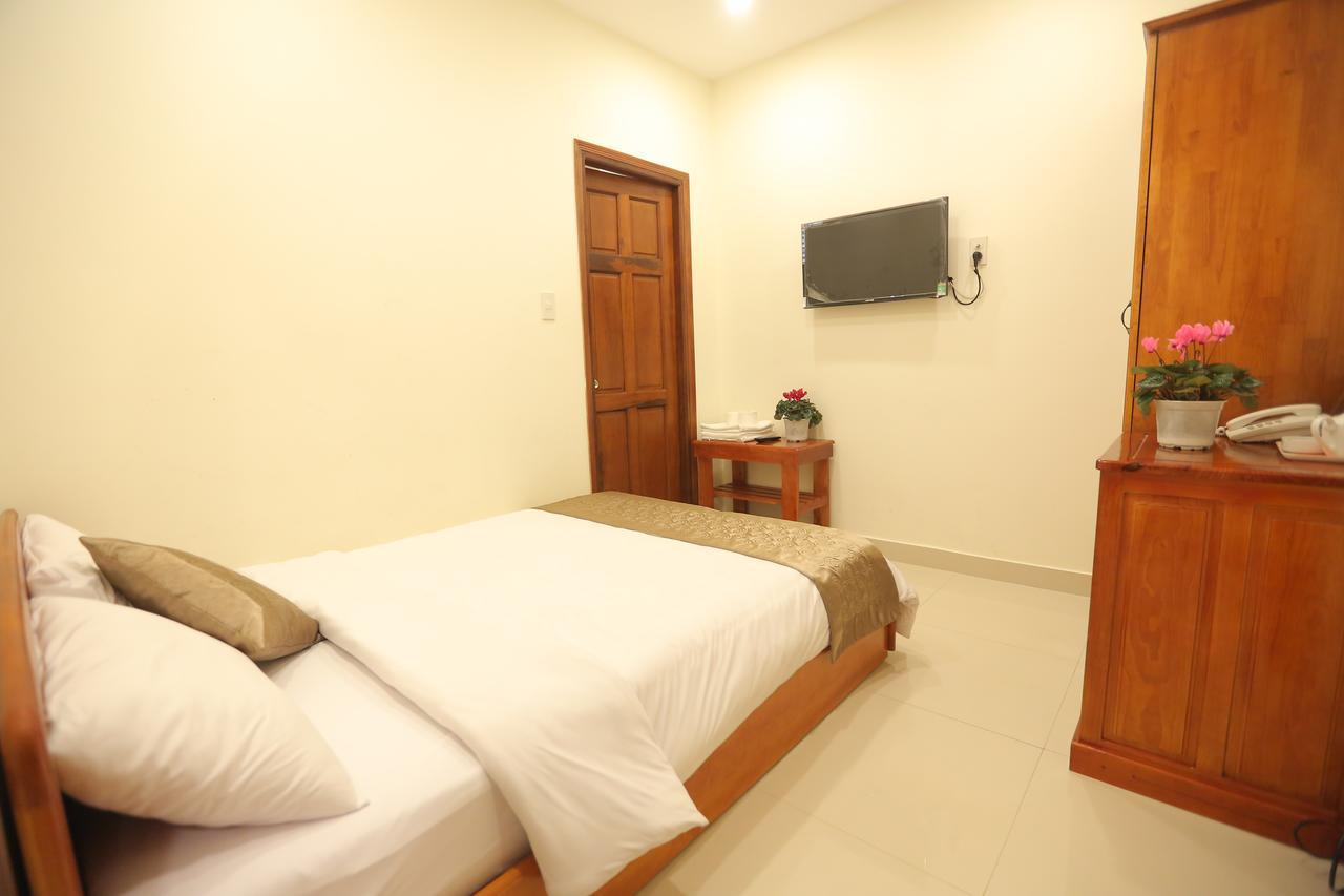 Hotel Pham Duy Đà Lạt Extérieur photo